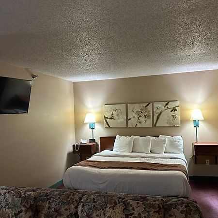 De Smet Super Deluxe Inn & Suites Dış mekan fotoğraf