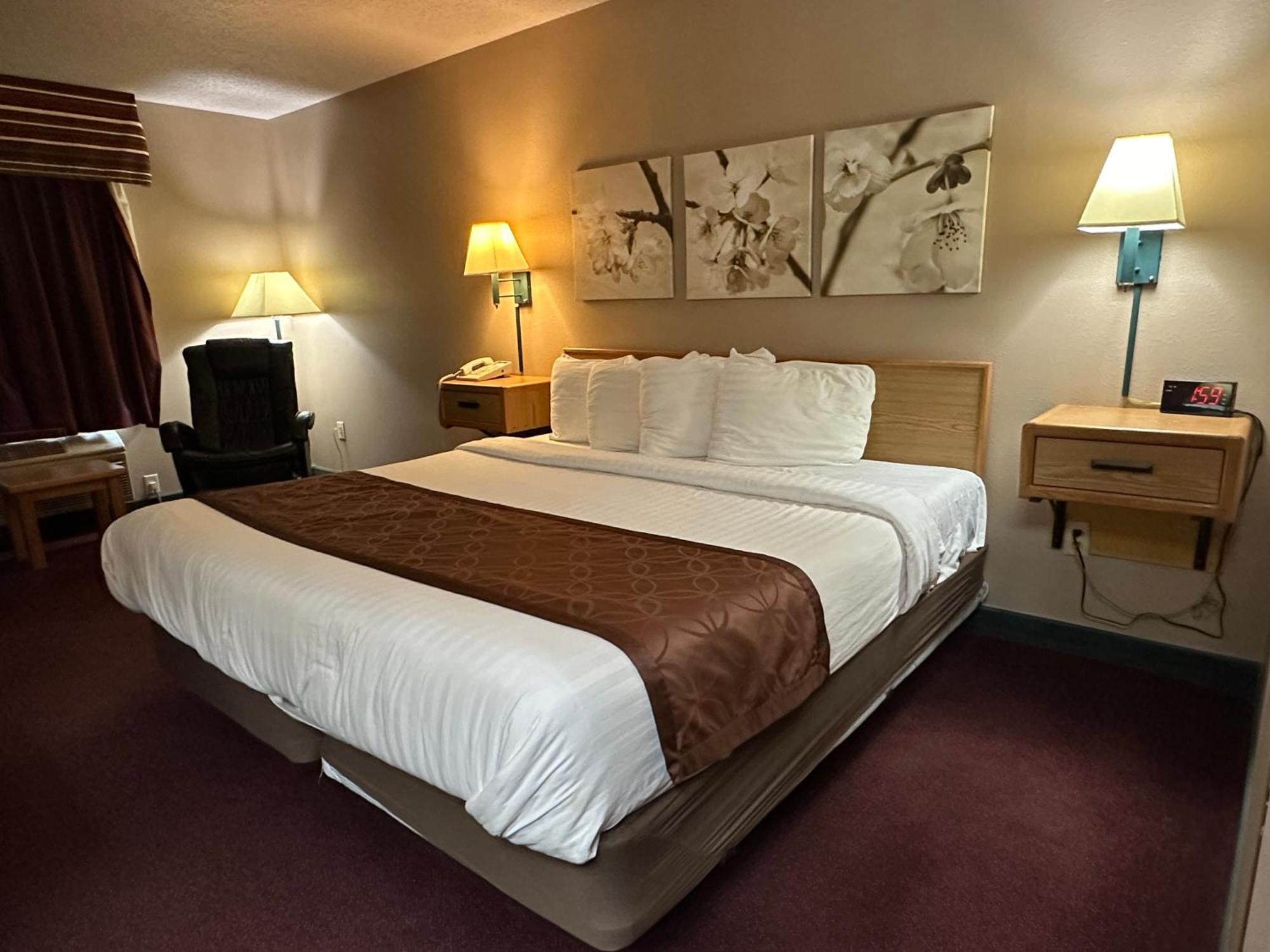 De Smet Super Deluxe Inn & Suites Dış mekan fotoğraf