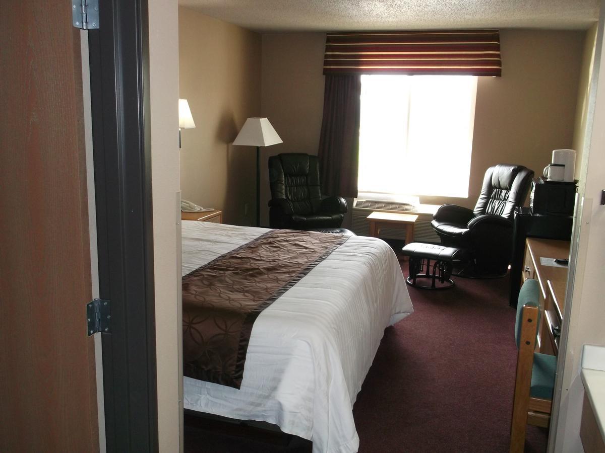 De Smet Super Deluxe Inn & Suites Dış mekan fotoğraf