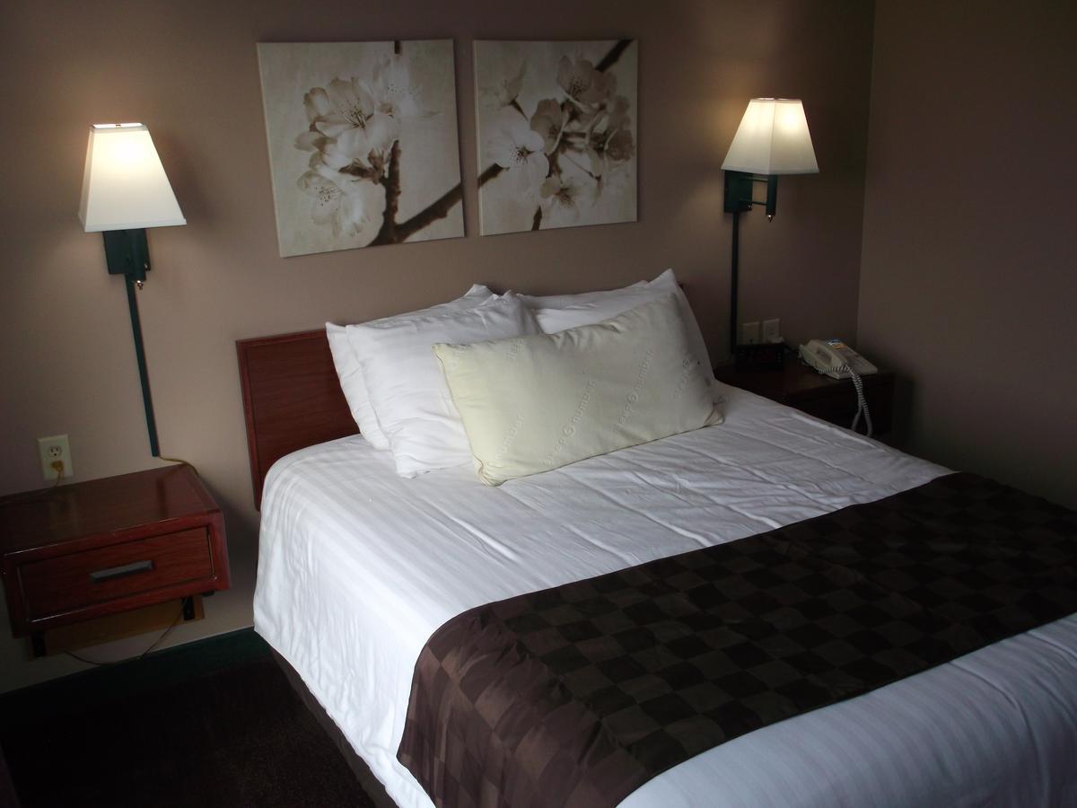De Smet Super Deluxe Inn & Suites Dış mekan fotoğraf