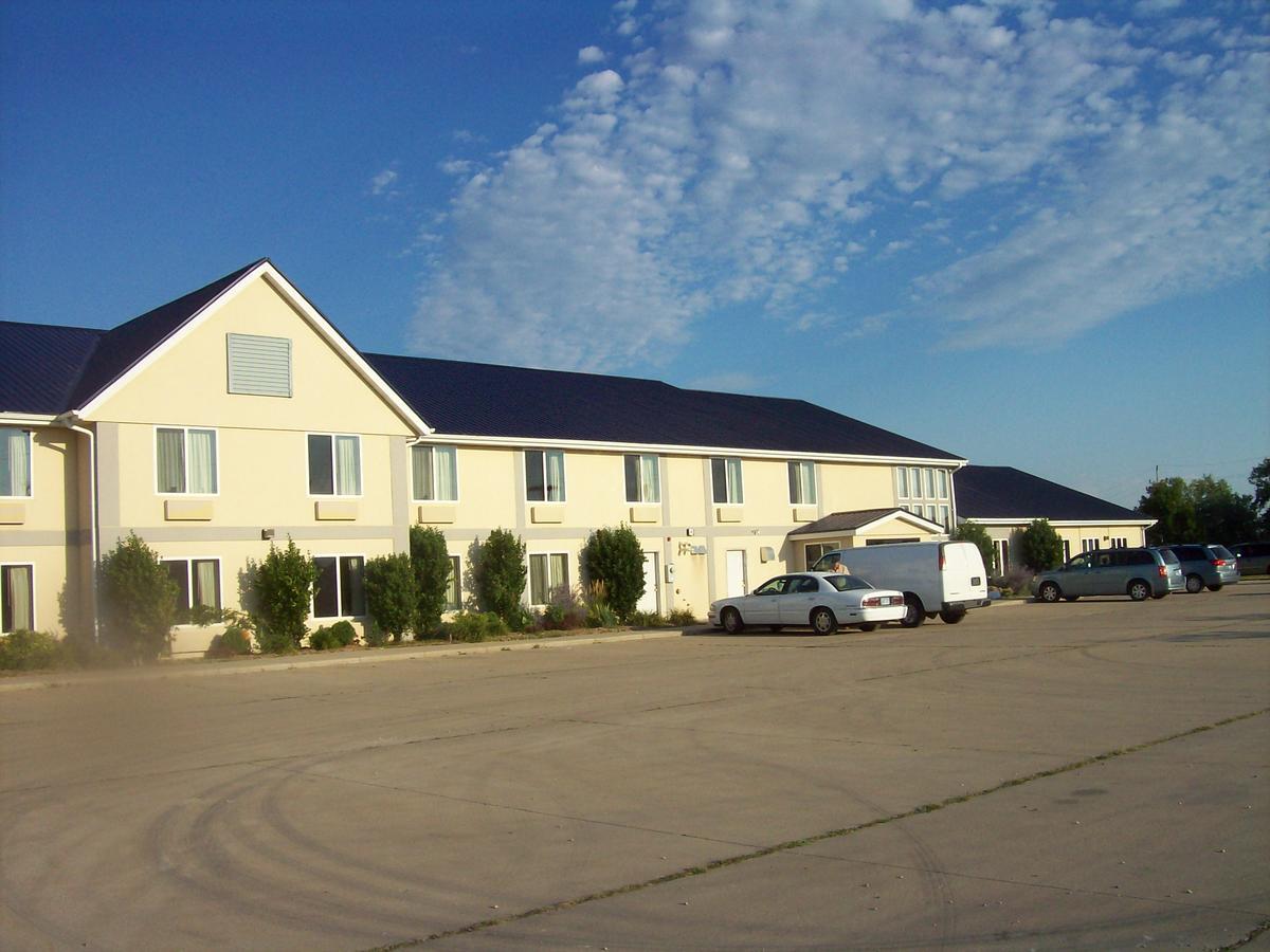 De Smet Super Deluxe Inn & Suites Dış mekan fotoğraf