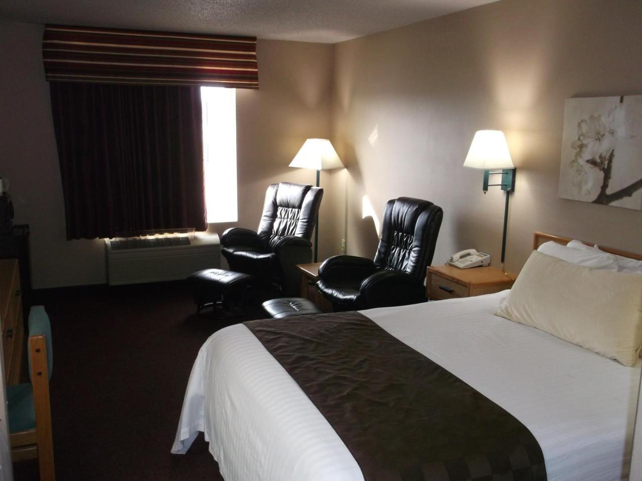 De Smet Super Deluxe Inn & Suites Dış mekan fotoğraf